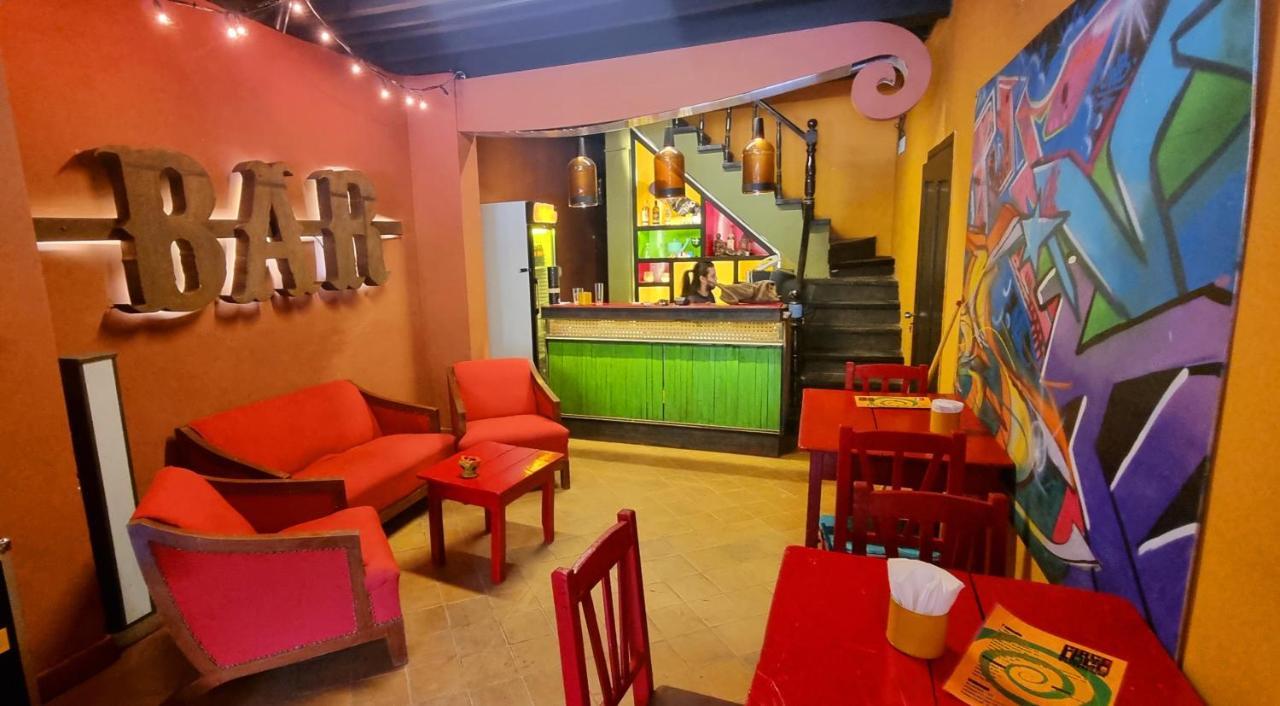 Circo Hostel อะซุนซิออง ภายนอก รูปภาพ